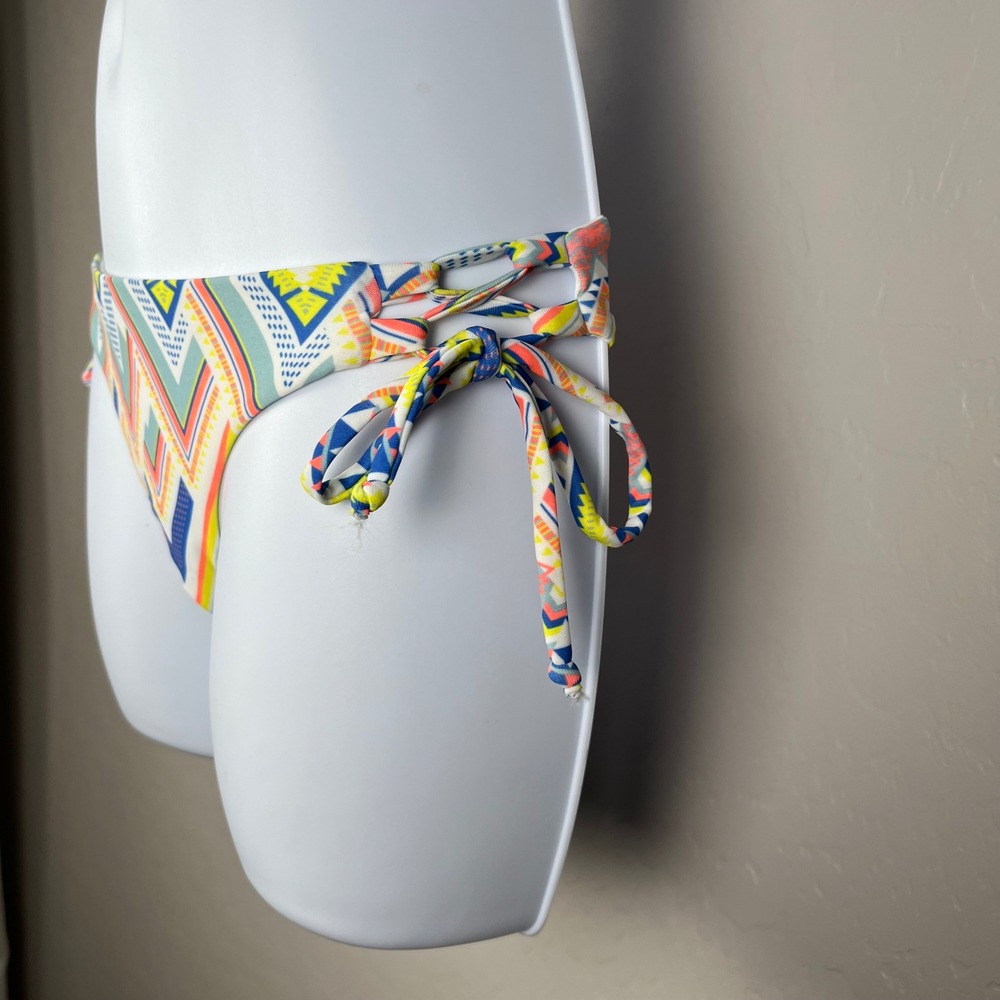 NWT L Space Tribal Print Swimsuit Bottoms Tie Side Bikini Bottom Colorful Sz XS - Picture 2 of 6